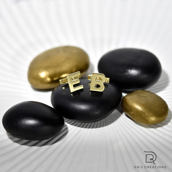 Μανικετόκουμπα "Initials"