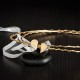 "Two as one" gold ορειχάλκινα